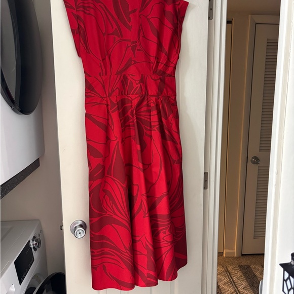 Banana Republic Red Band Waist Poplin Midi Dress - Picture 4 of 6